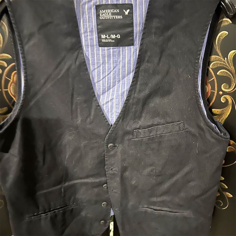 American Eagle Men's Black Vest Size M Classic Striped Casual Tailored